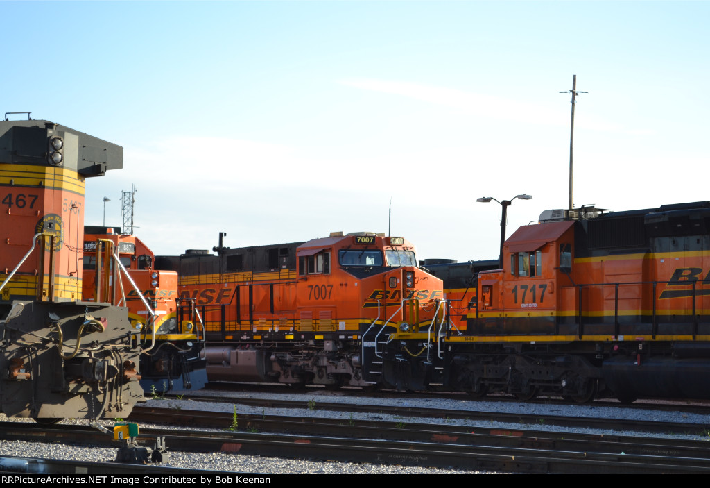 BNSF 7007